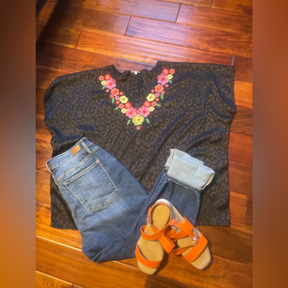 Floral Embroidered Black Top